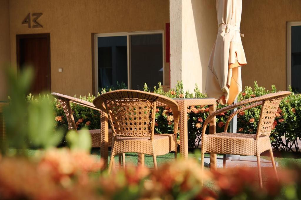 Beach Time Villas Hotel Jiddah Esterno foto